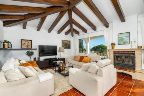 Stunning Urb Doña Pilar villa with private pool by Costarentals - Ref 139